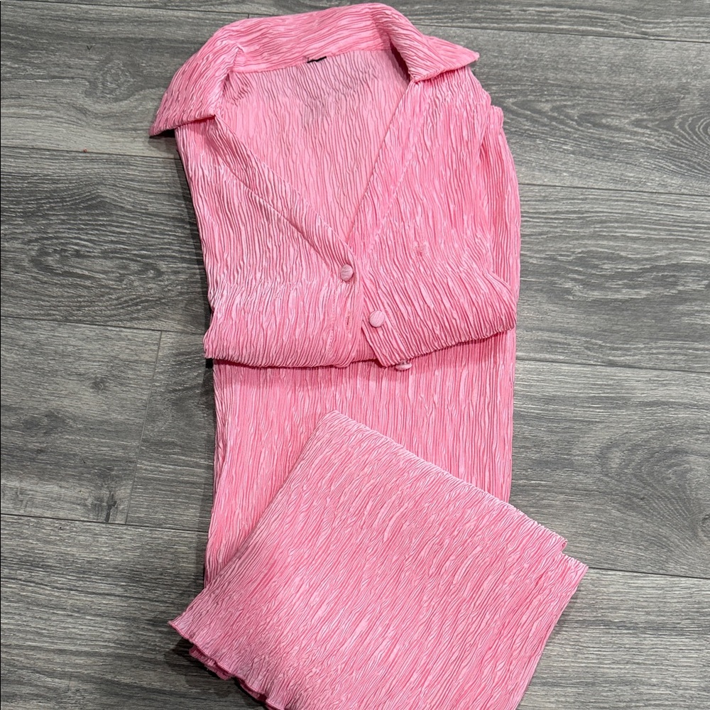 Pink Textured Two-Piece Set - Picture 6 of 6